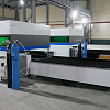 FL-L1530FHE-4000-IPG Лазерный станок для резки листового металла с кабинетной защитой и сменным столом